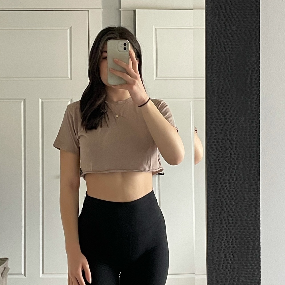 GARAGE CROP TOP